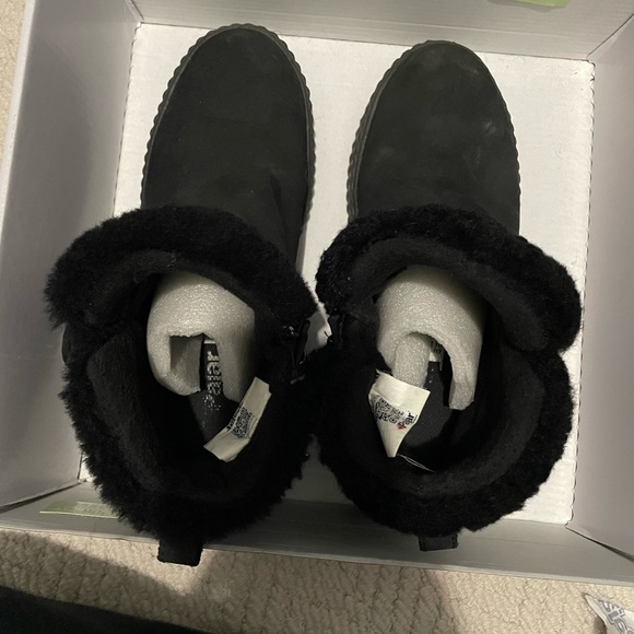 Pajar black size 39 waterproof booties - Picture 9 of 10